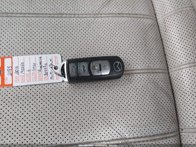 2018 MAZDA MAZDA6 JM1GL1XY3J1309996 Photo 10