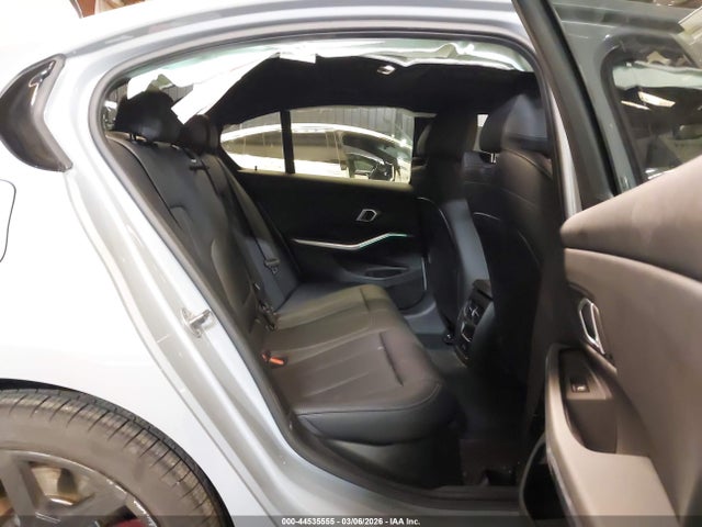 44535555 :رقم المزاد ، 3MW89CW05S8F77422 vin ، 2025 Bmw 330i Xdrive مزاد بيع