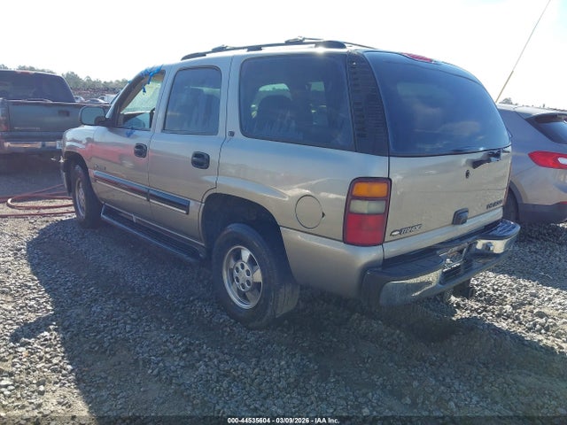 2001 CHEVROLET TAHOE 1GNEC13T21R190185 Photo 2