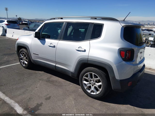 Jeep Renegade Latitude 2015 ZACCJABT8FPB85876 Image 3