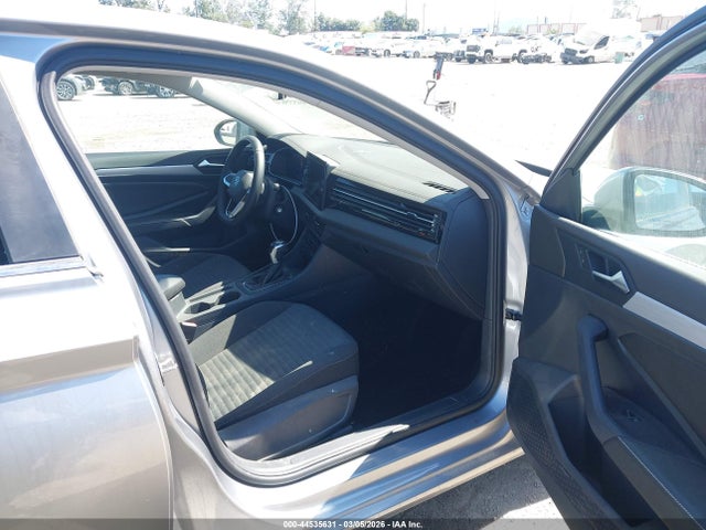3VW5X7BU7SM021533 Volkswagen Jetta 1.5t S