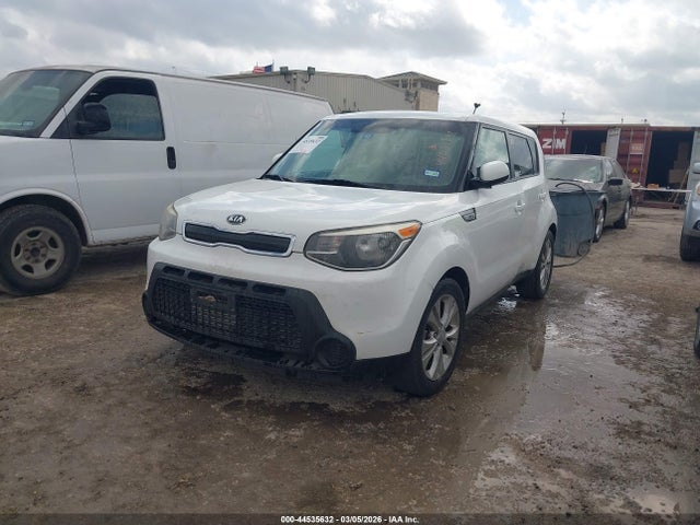 KIA SOUL + 2015 KNDJP3A58F7202581 Image 2