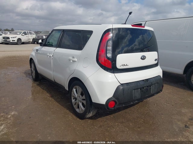 KIA SOUL + 2015 KNDJP3A58F7202581 Image 3