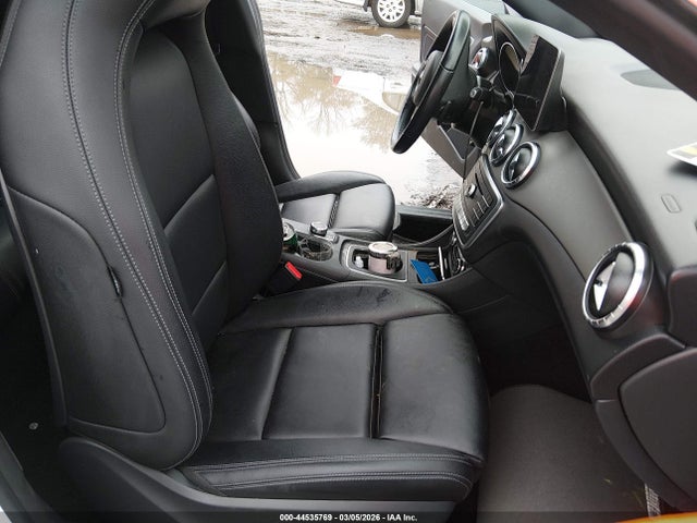 Продаж на аукціоні авто 2019 Mercedes-benz Cla 250 4matic, vin: WDDSJ4GB3KN727603, номер лоту: 44535769
