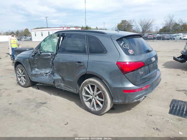 2015 AUDI Q5 WA1DMAFPXFA049378 Photo 2
