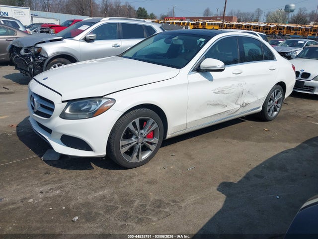 2015 Mercedes-benz C 300 4matic მანქანა იყიდება აუქციონზე, vin: 55SWF4KB6FU034693, აუქციონის ნომერი: 44535791