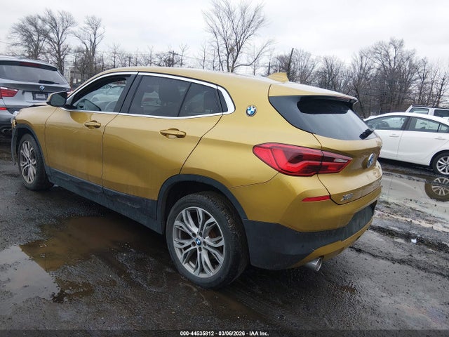 2020 BMW X2 WBXYJ1C02L5P55002 Photo 2