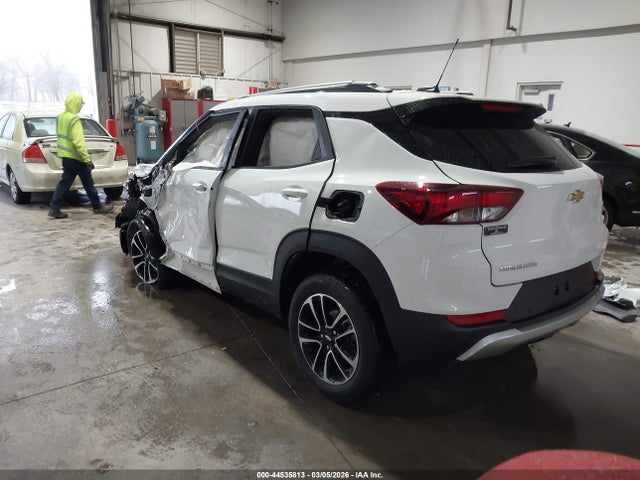 2025 CHEVROLET TRAILBLAZER KL79MPSP4SB095407 Photo 2