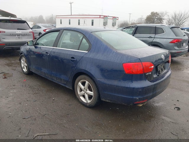 Продаж на аукціоні авто 2013 Volkswagen Jetta 2.5l Se, vin: 3VWDP7AJXDM409264, номер лоту: 44535829