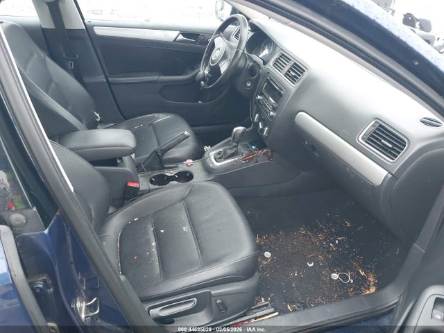 Продаж на аукціоні авто 2013 Volkswagen Jetta 2.5l Se, vin: 3VWDP7AJXDM409264, номер лоту: 44535829