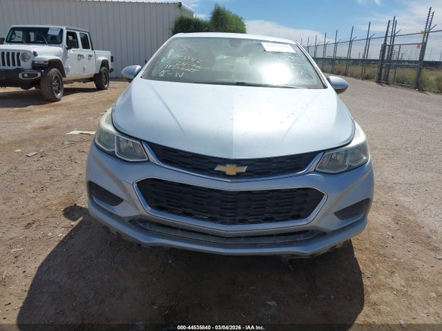 1G1BC5SM4H7137998 Chevrolet Cruze Ls Auto