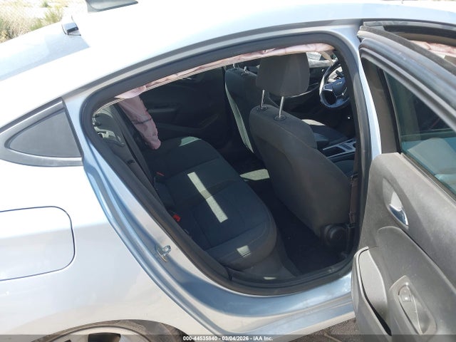1G1BC5SM4H7137998 Chevrolet Cruze Ls Auto