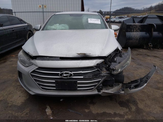 44535844 :رقم المزاد ، 5NPD84LF5JH245320 vin ، 2018 Hyundai Elantra Sel مزاد بيع