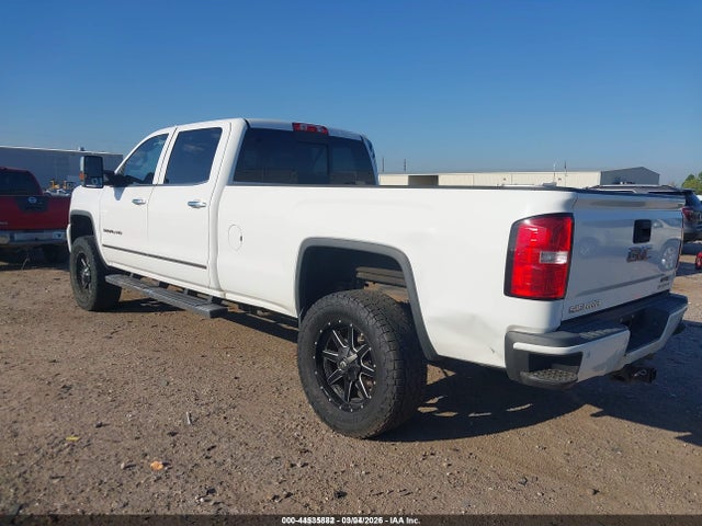 44535882 :رقم المزاد ، 1GT424E85FF567215 vin ، 2015 Gmc Sierra 3500hd Denali مزاد بيع