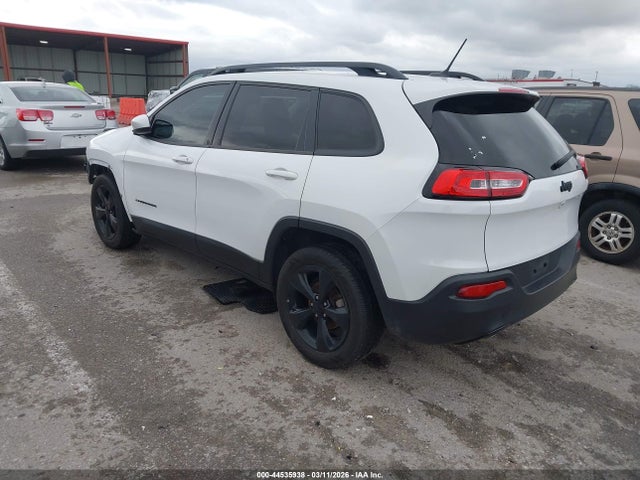 2018 JEEP CHEROKEE 1C4PJLCB0JD596554 Photo 2