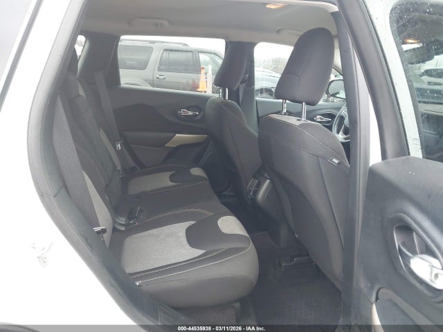 2018 JEEP CHEROKEE 1C4PJLCB0JD596554 Photo 7