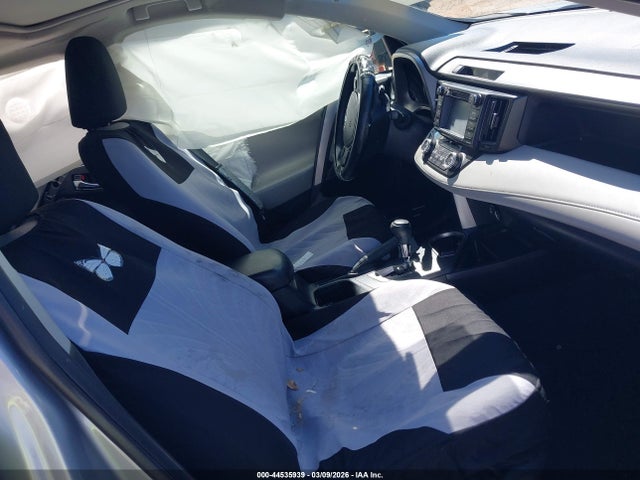 Продаж на аукціоні авто 2018 Toyota Rav4 Xle, vin: JTMWFREV6JD127007, номер лоту: 44535939