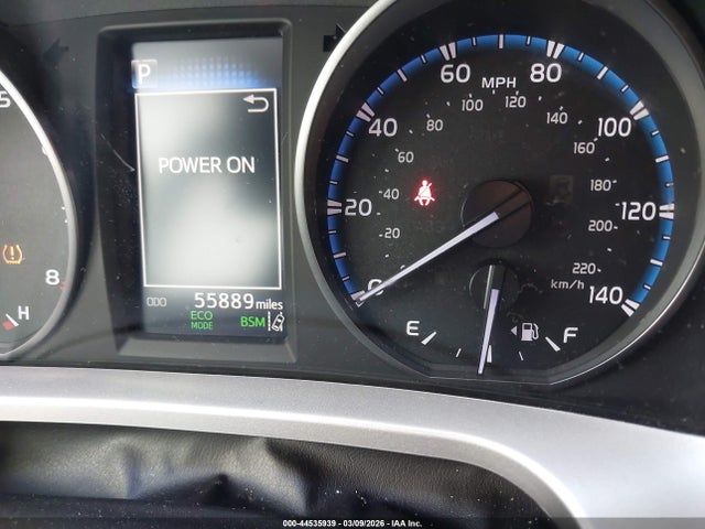 Продаж на аукціоні авто 2018 Toyota Rav4 Xle, vin: JTMWFREV6JD127007, номер лоту: 44535939