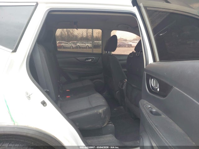 Aukcja sprzedaży 2017 Nissan Rogue Sv, vin: KNMAT2MT0HP529527, numer aukcji: 44535957