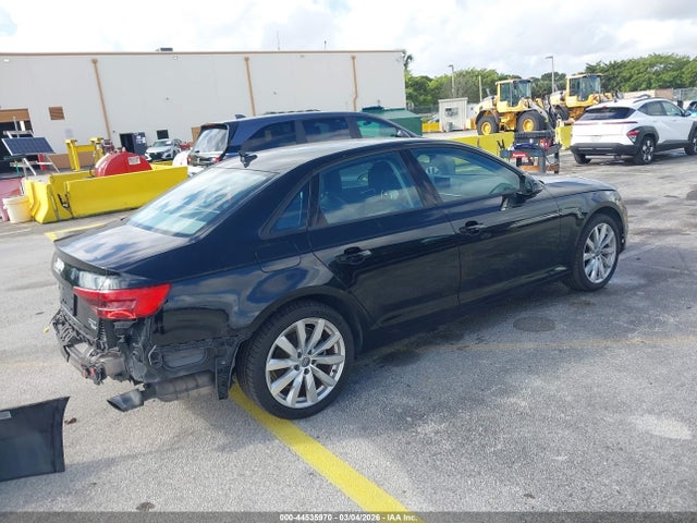 2017 AUDI A4 WAUGMAF46HN047810 Photo 3