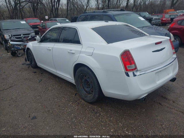 2014 Chrysler 300 მანქანა იყიდება აუქციონზე, vin: 2C3CCAAG5EH175518, აუქციონის ნომერი: 44535988