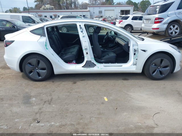 Продажа на аукционе авто 2020 Tesla Model 3 Standard Range Plus Rear-wheel Drive/standard Range Rear-wheel Drive, vin: 5YJ3E1EAXLF797076, номер лота: 44535995