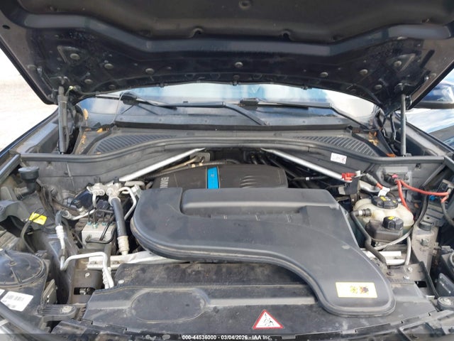 2016 BMW X5 EDRIVE 5UXKT0C59G0F75314 Photo 9