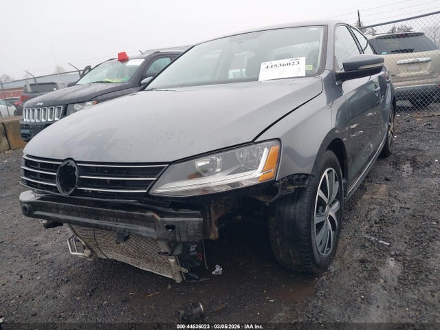 2017 Volkswagen Jetta 1.4t Se მანქანა იყიდება აუქციონზე, vin: 3VWB67AJ8HM413006, აუქციონის ნომერი: 44536023