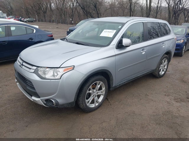 Продаж на аукціоні авто 2015 Mitsubishi Outlander Se, vin: JA4AZ3A32FZ010726, номер лоту: 44536053