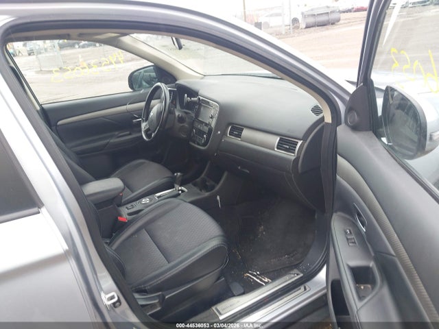 Продаж на аукціоні авто 2015 Mitsubishi Outlander Se, vin: JA4AZ3A32FZ010726, номер лоту: 44536053