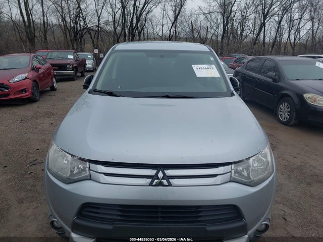 Продаж на аукціоні авто 2015 Mitsubishi Outlander Se, vin: JA4AZ3A32FZ010726, номер лоту: 44536053