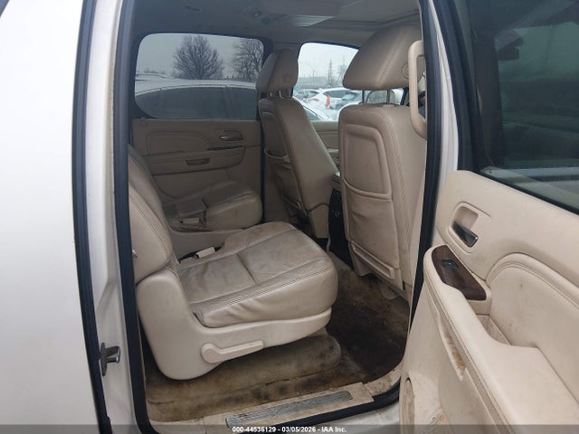 2008 CADILLAC ESCALADE ESV 1GYFK66898R197790 Photo 7