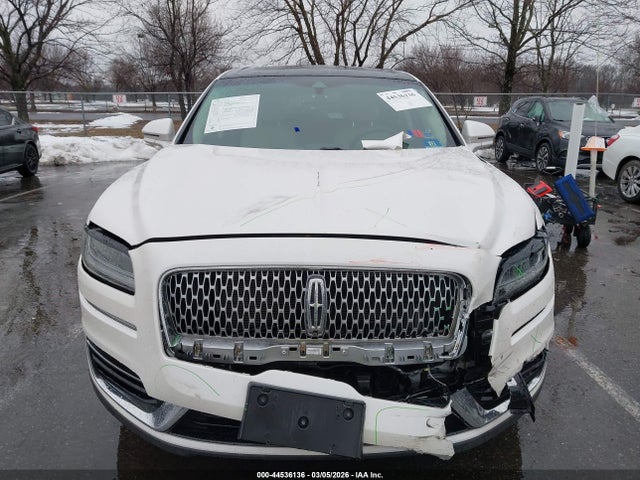 44536136 :رقم المزاد ، 2LMPJ8L95KBL16838 vin ، 2019 Lincoln Nautilus Reserve مزاد بيع