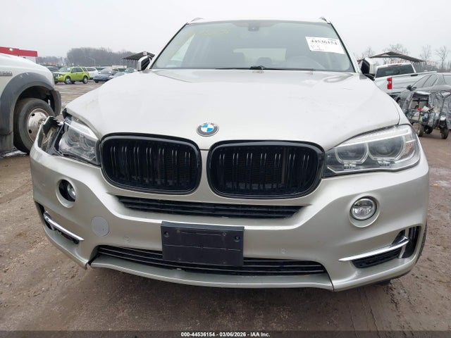2015 Bmw X5 Sdrive35i მანქანა იყიდება აუქციონზე, vin: 5UXKR2C5XF0H35645, აუქციონის ნომერი: 44536154
