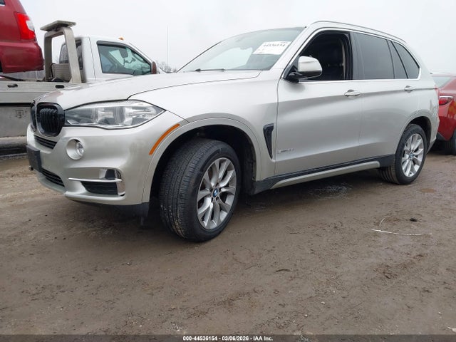 2015 Bmw X5 Sdrive35i მანქანა იყიდება აუქციონზე, vin: 5UXKR2C5XF0H35645, აუქციონის ნომერი: 44536154