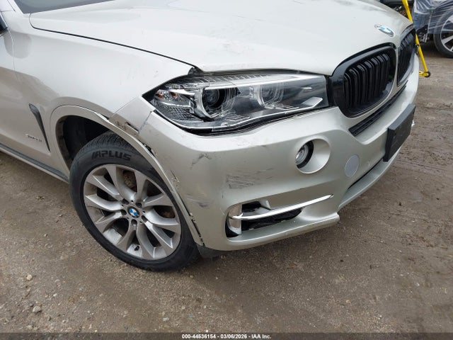2015 Bmw X5 Sdrive35i მანქანა იყიდება აუქციონზე, vin: 5UXKR2C5XF0H35645, აუქციონის ნომერი: 44536154