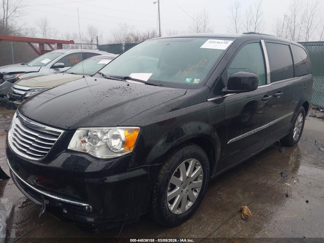 2016 Chrysler Town & Country Touring მანქანა იყიდება აუქციონზე, vin: 2C4RC1BG2GR113320, აუქციონის ნომერი: 44536158