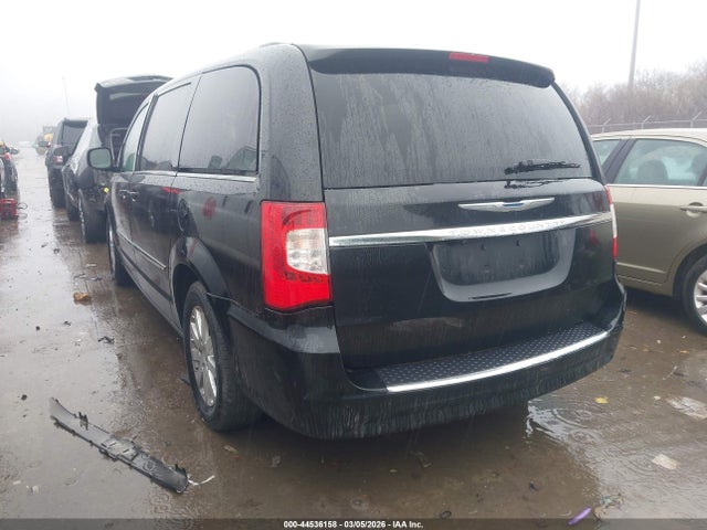 2016 Chrysler Town & Country Touring მანქანა იყიდება აუქციონზე, vin: 2C4RC1BG2GR113320, აუქციონის ნომერი: 44536158