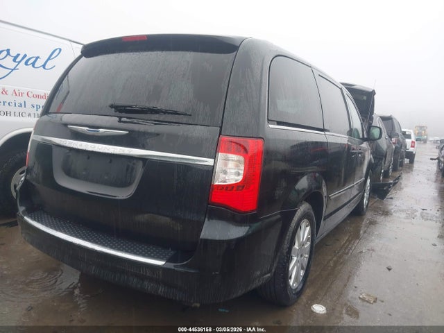 2016 Chrysler Town & Country Touring მანქანა იყიდება აუქციონზე, vin: 2C4RC1BG2GR113320, აუქციონის ნომერი: 44536158