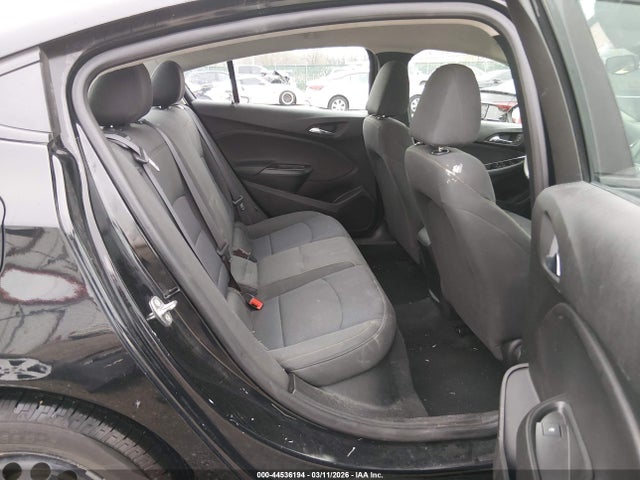1G1BC5SM1H7199021 Chevrolet Cruze Ls Auto