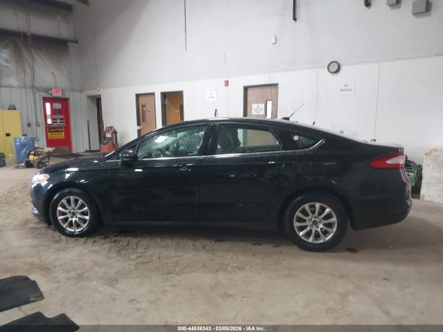 44536343 :رقم المزاد ، 1FA6P0G70G5116732 vin ، 2016 Ford Fusion S مزاد بيع
