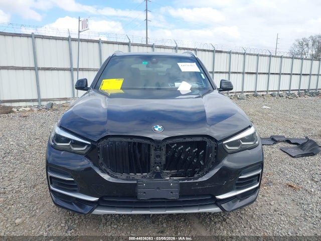 44536363 :رقم المزاد ، 5UXCR6C01N9M66846 vin ، 2022 Bmw X5 Xdrive40i مزاد بيع