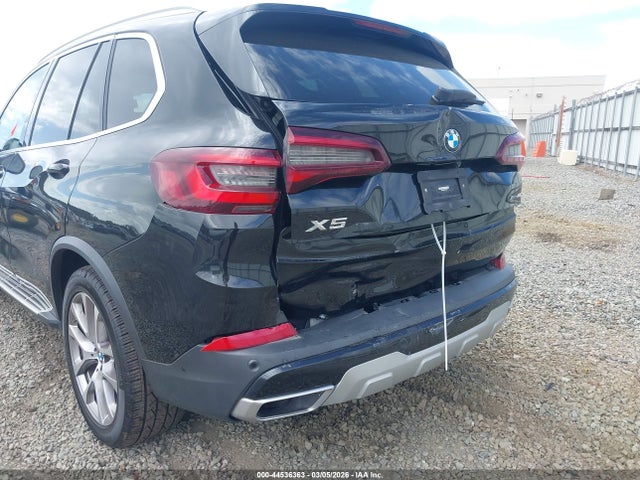 2022 BMW X5 5UXCR6C01N9M66846 Photo 5