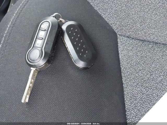 2014 RAM PROMASTER 2500 3C6TRVDDXEE130385 Photo 10