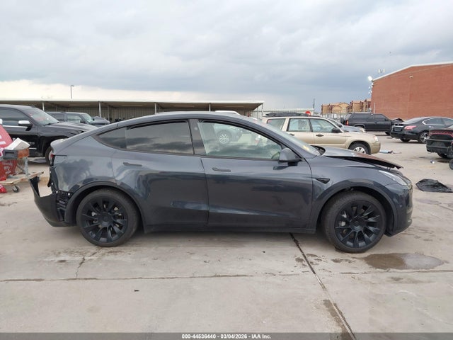 44536440 :رقم المزاد ، 7SAYGDEE6RA239450 vin ، 2024 Tesla Model Y Long Range Dual Motor All-wheel Drive مزاد بيع