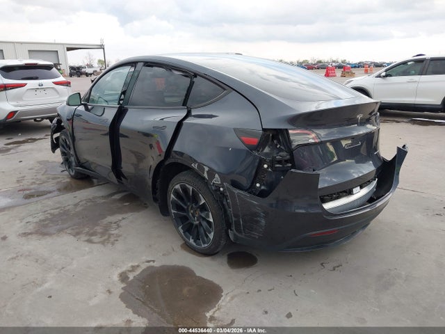 44536440 :رقم المزاد ، 7SAYGDEE6RA239450 vin ، 2024 Tesla Model Y Long Range Dual Motor All-wheel Drive مزاد بيع