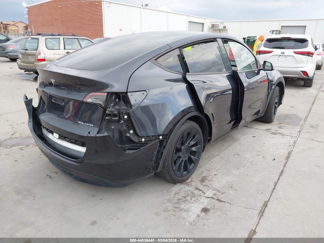 44536440 :رقم المزاد ، 7SAYGDEE6RA239450 vin ، 2024 Tesla Model Y Long Range Dual Motor All-wheel Drive مزاد بيع
