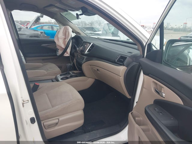 44536442 :رقم المزاد ، 5FNYF6H44GB059351 vin ، 2016 Honda Pilot Ex مزاد بيع