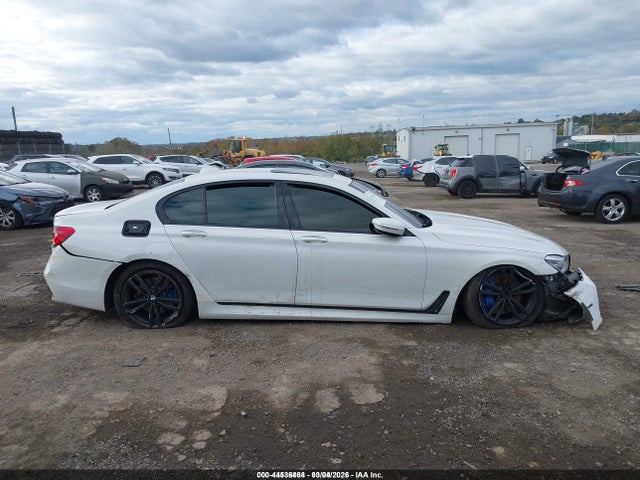 Продаж на аукціоні авто 2016 Bmw 750i Xdrive, vin: WBA7B0C57GG526785, номер лоту: 44536464