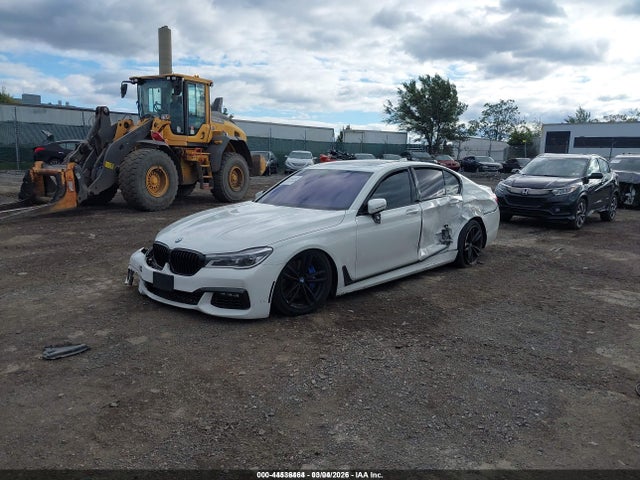 Продаж на аукціоні авто 2016 Bmw 750i Xdrive, vin: WBA7B0C57GG526785, номер лоту: 44536464